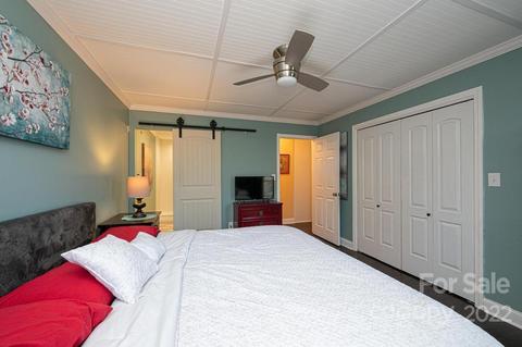 128 Cedar Rd, Hickory, NC 28601 photo 21