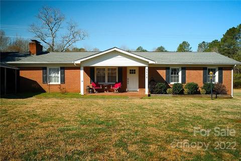 3112 Wolf Pond Rd, Monroe, NC 28112 photo 1