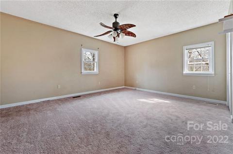 159 W Cascade Dr, Marion, NC 28752 photo 33