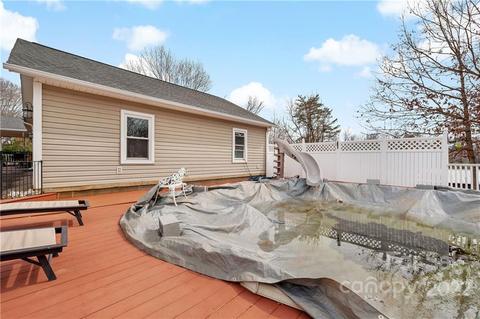 159 W Cascade Dr, Marion, NC 28752 photo 8