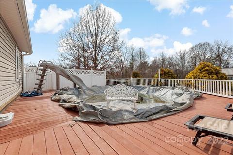 159 W Cascade Dr, Marion, NC 28752 photo 10