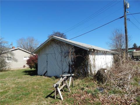 267 Charles St, Clyde, NC 28721 photo 6