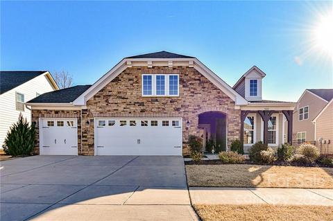 5018 Big Bend Dr, Lancaster, SC 29720 photo 1