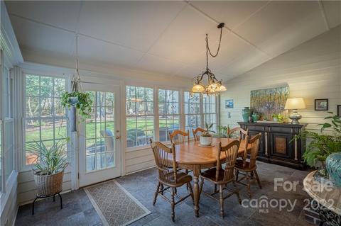 110 Brookstone Dr, Morganton, NC 28655 photo 8