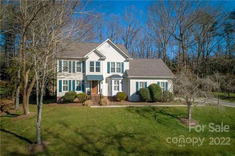 110 Brookstone Dr, Morganton, NC 28655 photo 1