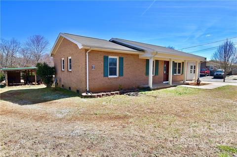 1130 Malcolm Blvd, Connelly Springs, NC 28612 photo 2