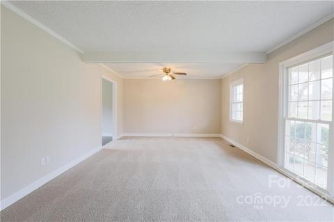 20914 Academy St, Cornelius, NC 28031 photo 2