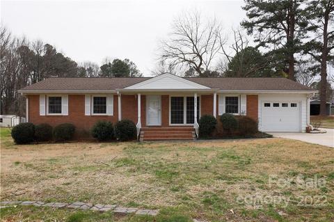 20914 Academy St, Cornelius, NC 28031 photo 1