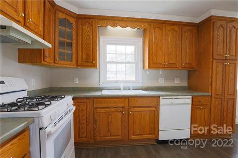 20914 Academy St, Cornelius, NC 28031 photo 6