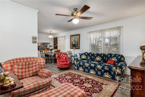 205 5th St NE, Conover, NC 28613 photo 8