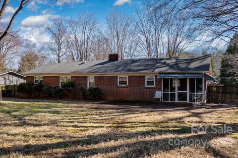 205 5th St NE, Conover, NC 28613 photo 22