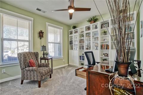 640 Daventry Ct, Clover, SC 29710 photo 5