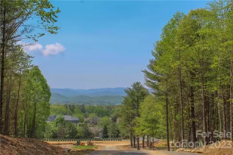 000 Northview 23 Dr #23, Hendersonville, NC 28791