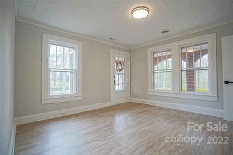 901 13th St, Kannapolis, NC 28083 photo 9