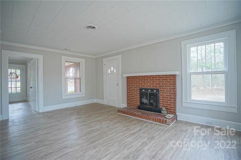 901 13th St, Kannapolis, NC 28083 photo 5
