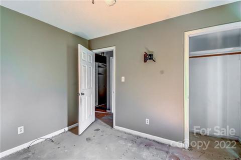 113 Walnut St, Lowell, NC 28098 photo 21