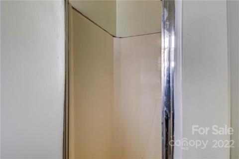 113 Walnut St, Lowell, NC 28098 photo 26