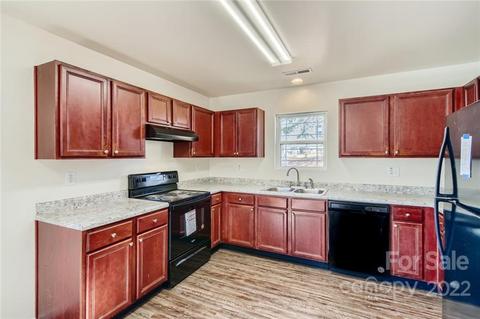 18019 Lynn Ln, Cornelius, NC 28031 photo 6