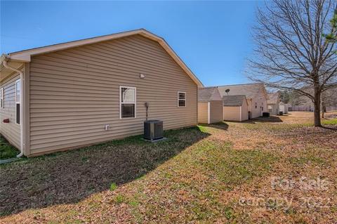18019 Lynn Ln, Cornelius, NC 28031 photo 11