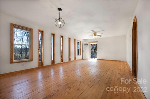 313 Chief Thomas Rd, Harmony, NC 28634 photo 5