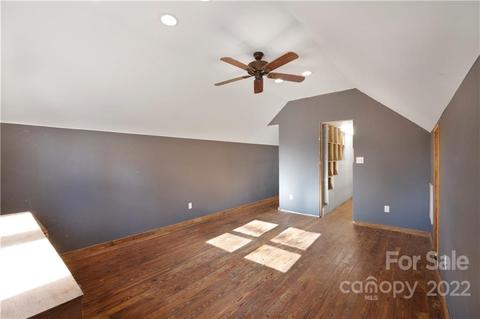 313 Chief Thomas Rd, Harmony, NC 28634 photo 15