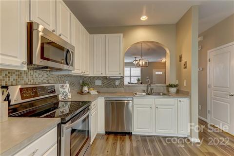 839 Gentlewinds Ct, Fort Mill, SC 29708 photo 15