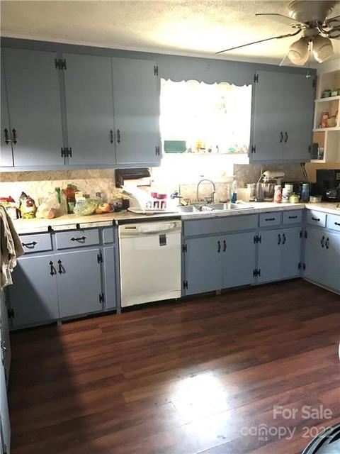 1897 August St, Conover, NC 28613 photo 7