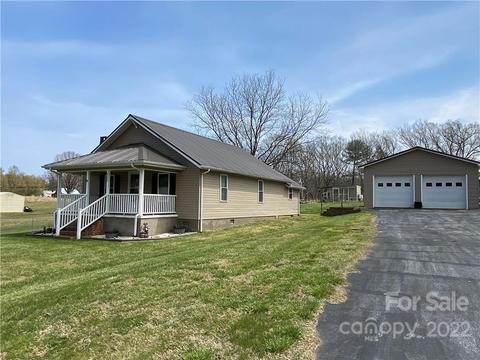 111 Buff Ave, Morganton, NC 28655 photo 2