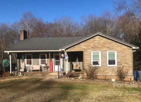 1742 Piney Rd, Hickory, NC 28602 photo 1