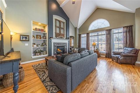 235 Fairview Ln, Davidson, NC 28036 photo 23