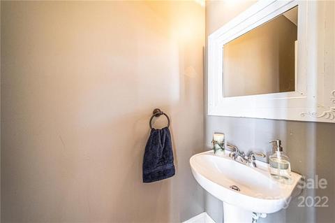 235 Fairview Ln, Davidson, NC 28036 photo 8