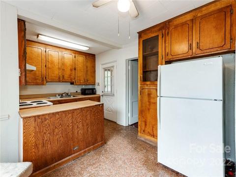 505 Main St, Stanley, NC 28164 photo 10