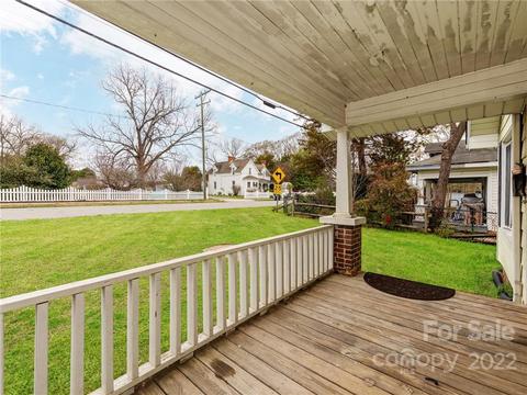 505 Main St, Stanley, NC 28164 photo 4