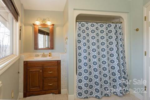 1505 Rixhaven Dr, Saluda, NC 28773 photo 17
