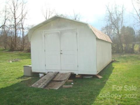 285 Brookside Dr, Canton, NC 28716 photo 5