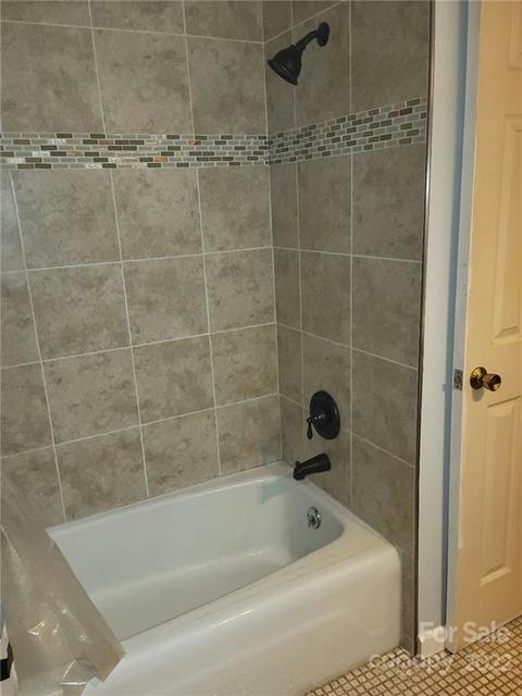 5983 Bollinger Loop, Morganton, NC 28655 photo 2