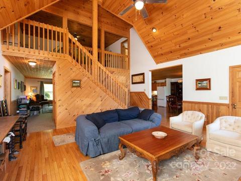 3924 Beech Glen Rd, Mars Hill, NC 28754 photo 8