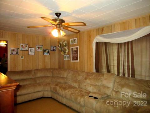1243 Howard Gap Loop Rd, Flat Rock, NC 28731 photo 13