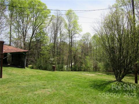 1243 Howard Gap Loop Rd, Flat Rock, NC 28731 photo 6