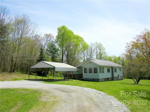 1243 Howard Gap Loop Rd, Flat Rock, NC 28731 photo 1