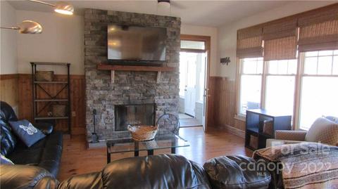 179 N Mountain Ln, Mill Spring, NC 28756 photo 17