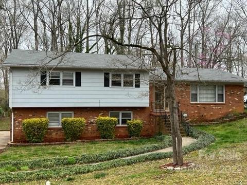 1220 Gladstone Rd, Lancaster, SC 29720 photo 1