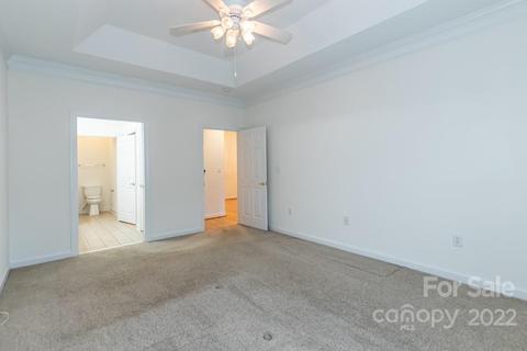 8564 Kilty Ct, Charlotte, NC 28269 photo 16