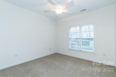 8564 Kilty Ct, Charlotte, NC 28269 photo 24