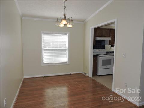 2108 Kyle Ct SE, Conover, NC 28613 photo 5
