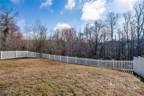 3362 Streamside Dr, Davidson, NC 28036 photo 9