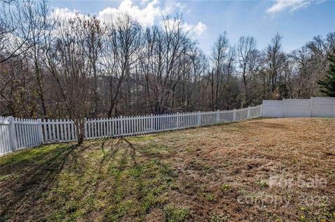 3362 Streamside Dr, Davidson, NC 28036 photo 8
