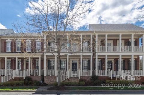453 Ohenry Ave, Davidson, NC 28036 photo 1