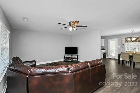 3240 Silver Fox Cir, Lancaster, SC 29720 photo 4