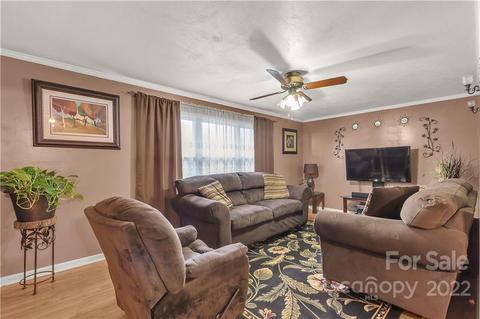 605 Davis St, Lancaster, SC 29720 photo 5